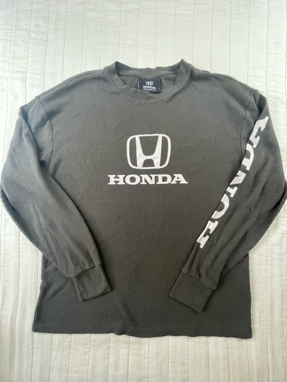 Honda Grey Long-Sleeve Logo Thermal Waffle Knit Shirt large (fits oversized)